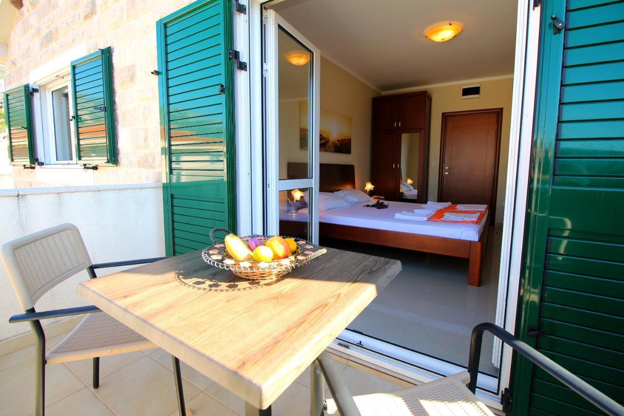 Guest House Villa Pastrovka Sveti Stefan Eksteriør bilde